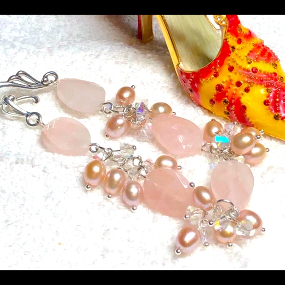 💕Fresh water pearl and natural rose quartz bracelet